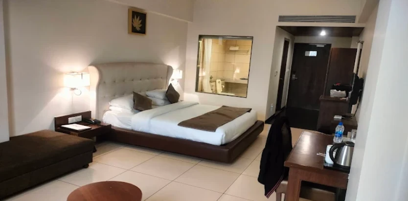 Hotel Lake View